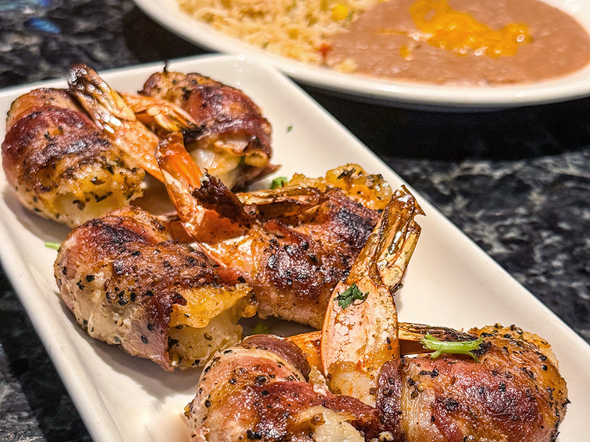 Camarones Brochette